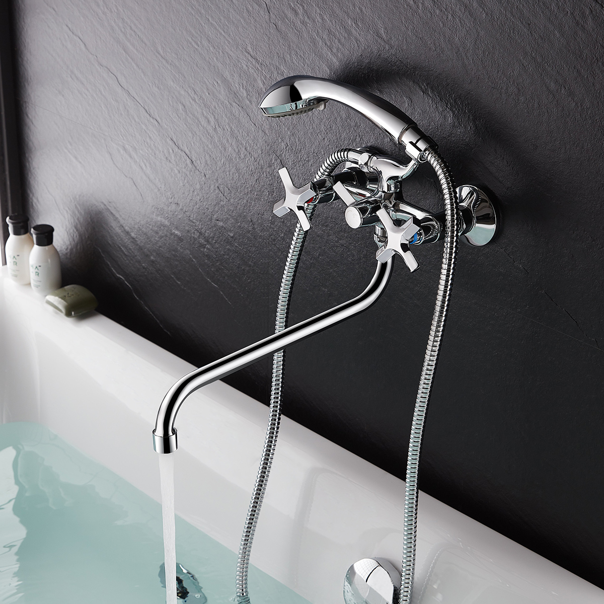 Смеситель для ванн "promotion"  lm6051c  длинный круглый излив, двухвентильный (1/10) "lemark"