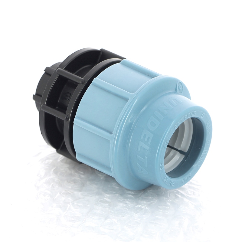 Муфта обжимная ВР 32 x 1/2" для водопроводных ПНД труб UNIDELTA