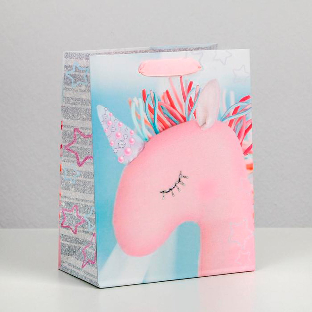 Пакет подарочный ламинир. "зефирный единорожка" 18*23*8 см (1/6/240) "дарите счастье" 2779092