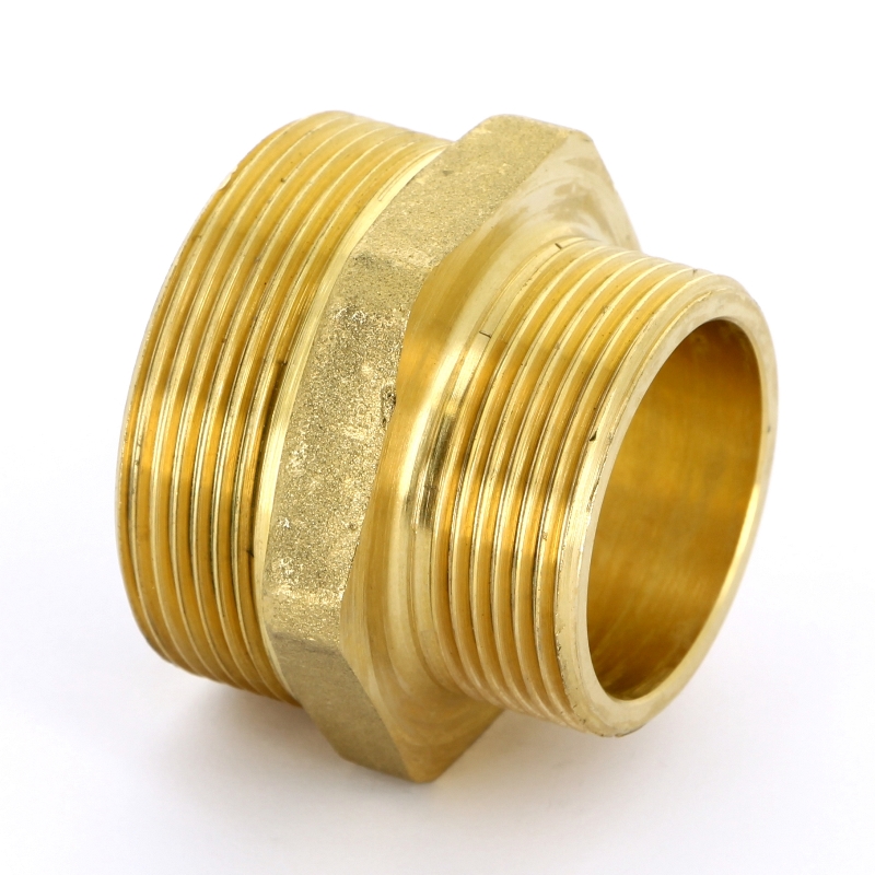 Ниппель редукция 1"1/2 x 1"1/4 (НР) латунь UNI-FITT