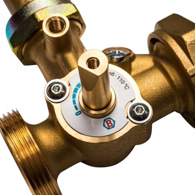 Насосная группа STOUT со смесительным контуром 1" с насосом Grundfos UPSO в теплоизоляции