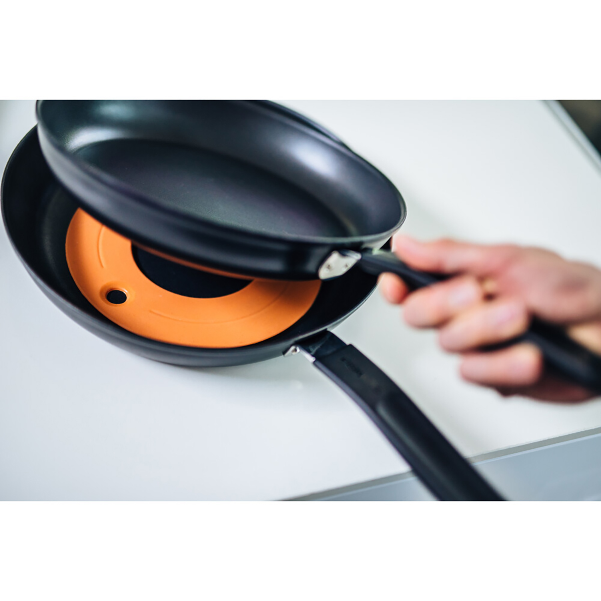 Сковорода антипригарн. "functional form" 26 см (1/6) "fiskars" 1026573