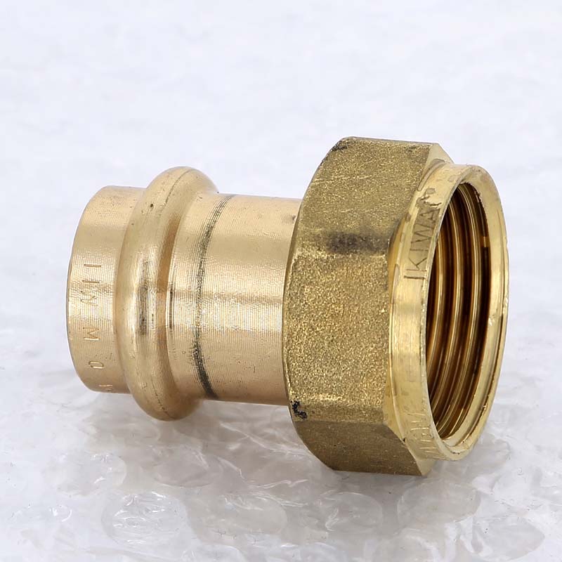 Муфта пресс-В с накидной гайкой и плоским уплотнением 22x1' Sanpress VIEGA