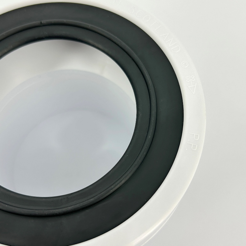 Манжета McALPINE резиновая переходная L=95 мм, вход 90-110 мм, выход в 110 мм трубу, белая