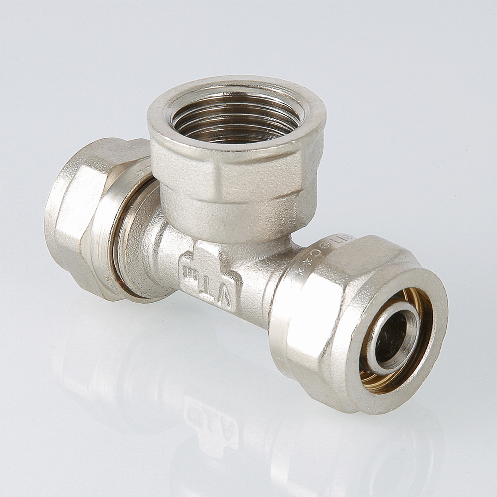 Тройник с переходом на внутреннюю резьбу 26 мм х 1" VALTEC