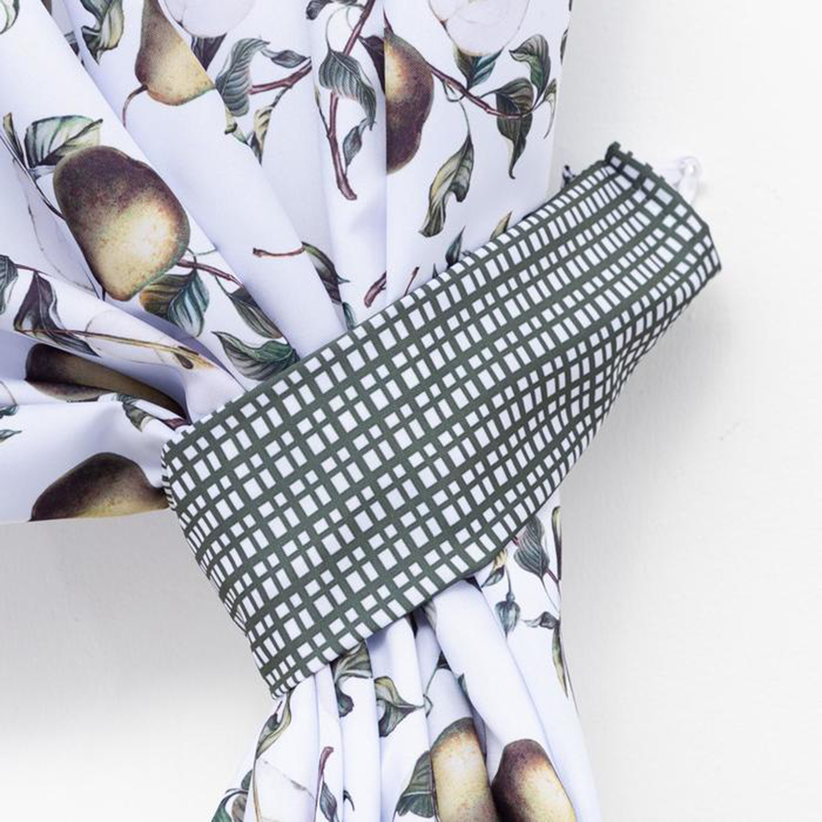 Шторы для кухни "груши" 145*180 см компл. 2 шт. с подхватами (1) "этель" 5513584