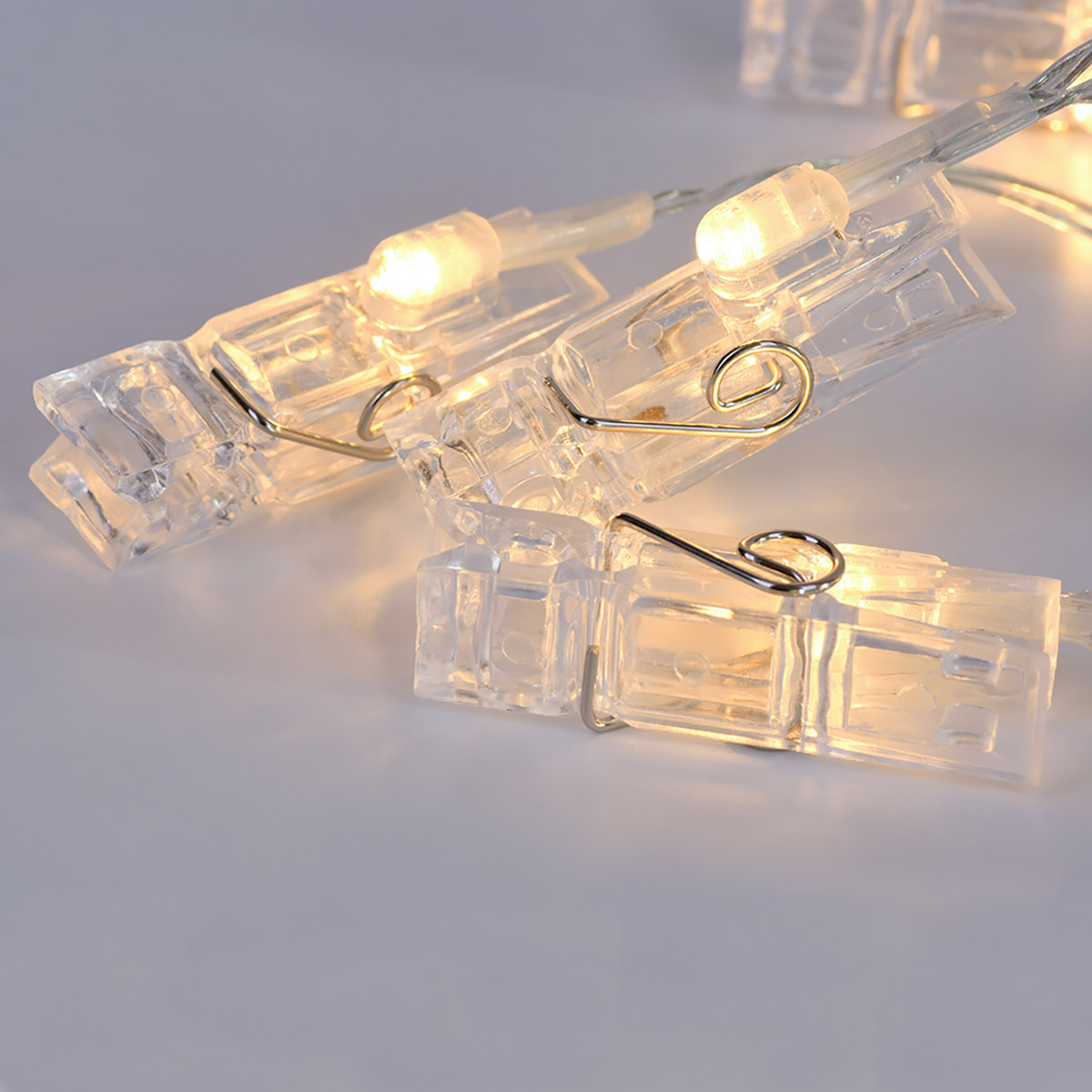 Электрогирлянда "прищепки" 3 м, 20 теплых ламп, 8 реж., на батарейках (1/20) "vegas"