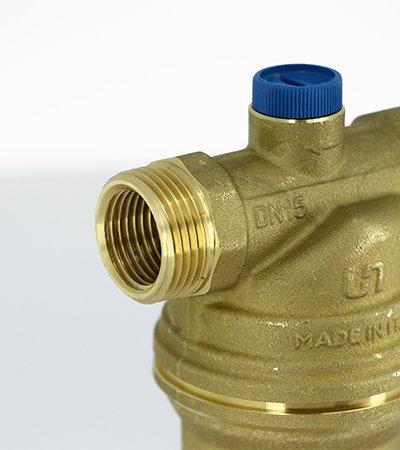 Фильтр магистральный промывной UNI-FITT 1/2" латунный для холодной и горячей воды