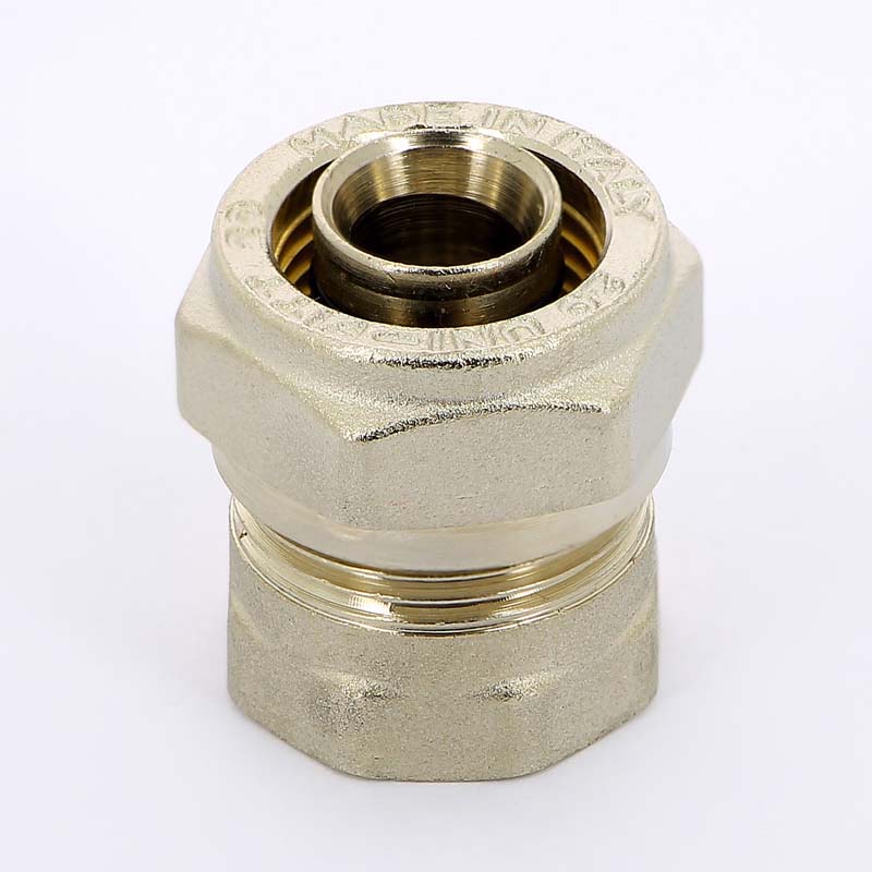 Обжимная муфта ВР 20 х 1/2" UNI-FITT для металлопласта