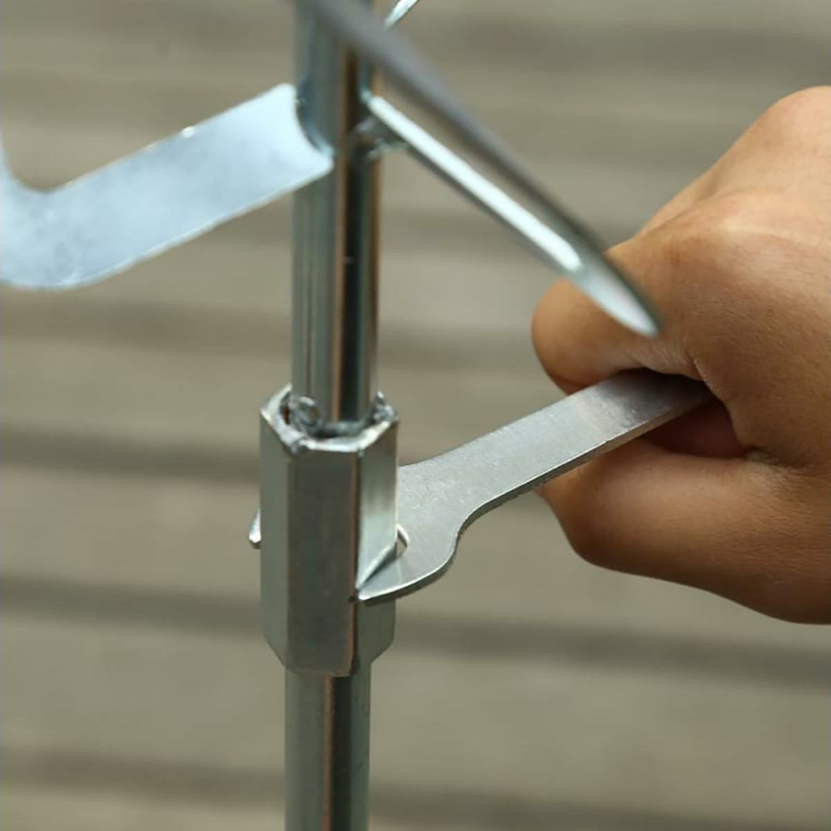 Миксер строительный dkm1600w 1600 вт (1) "deko" 065-0622