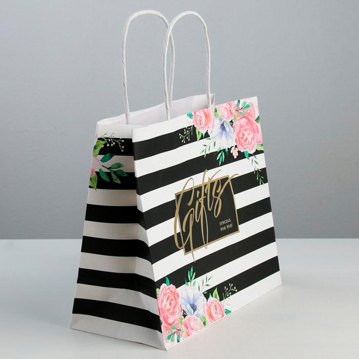 Пакет подарочный крафтовый "gifts" 25*22*12 см (1/400) "дарите счастье" 3823500