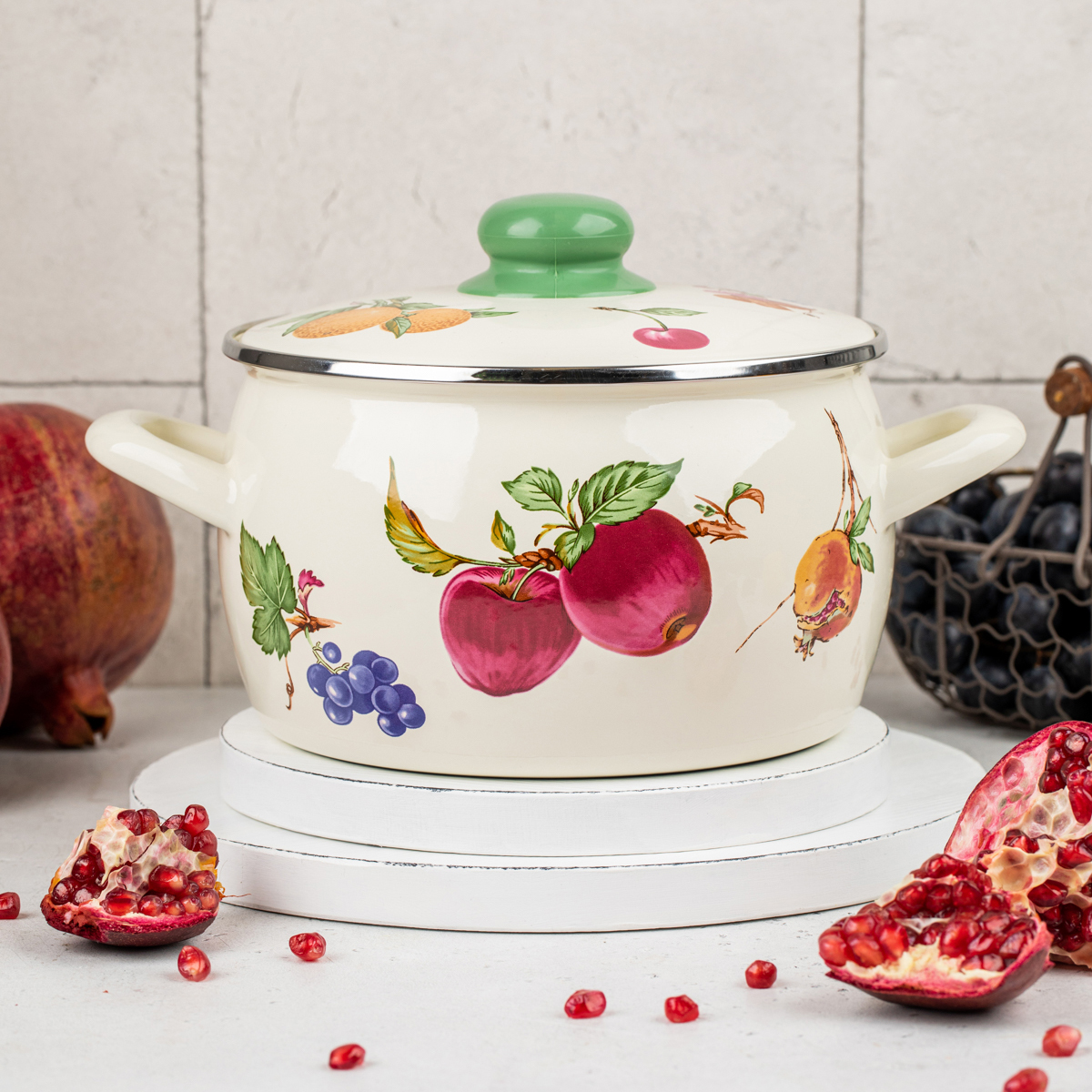 Кастрюля эмалиров. "фрукты" 3 л, 18 см металл. крышка (1/6) "metrot"