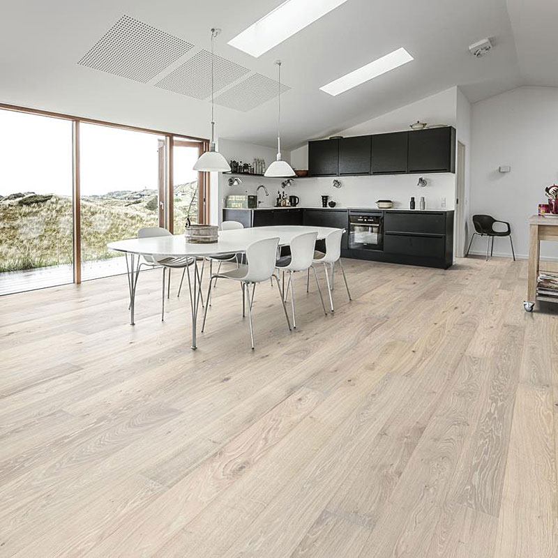 Паркетная доска Kahrs Original Коллекция Новая Классика Дуб Новая Классика Блонд матовый лак однополосный ORIGINAL OAK BLONDE 1S