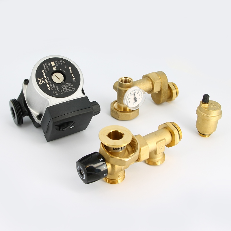 Смесительная группа UNI-FITT SOLOMIX X c эксцентриком НР и насосом GRUNDFOS UPSO 25-65 130