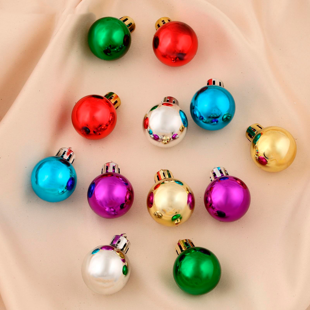 Шары новогодние d-3 см (набор 12 шт.) "глянец" цвет микс "зимнее волшебство" 1009508