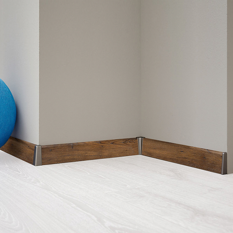 Плинтус KRONOTEX Chalet 2400х58х19/ M 1005 Chestnut Каштан