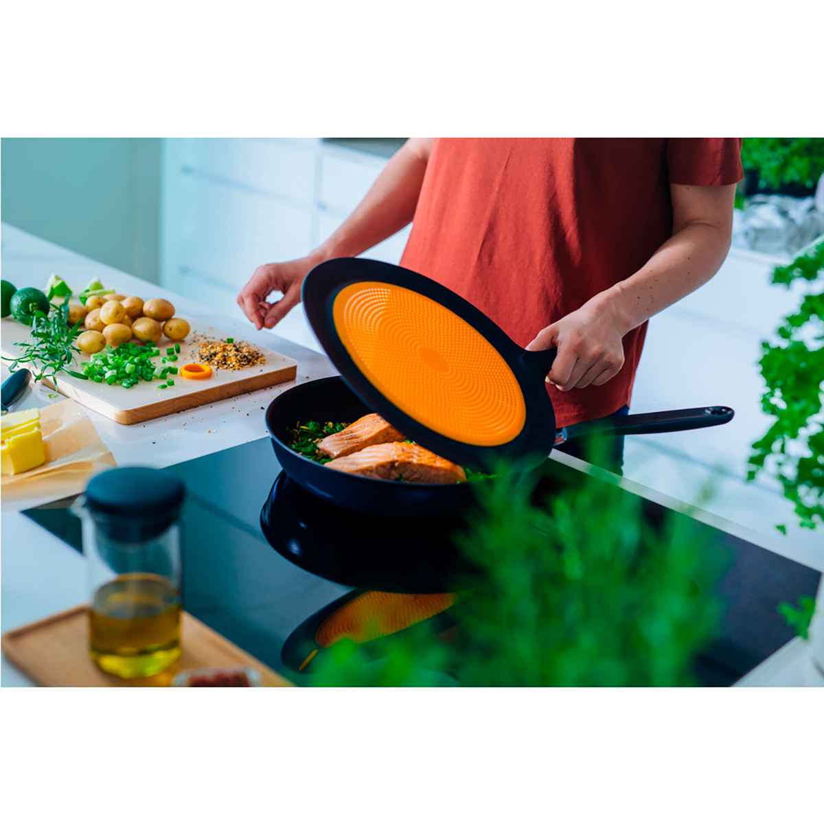 Крышка для жарки силикон. "functional form" (1/6) "fiskars" 1027305