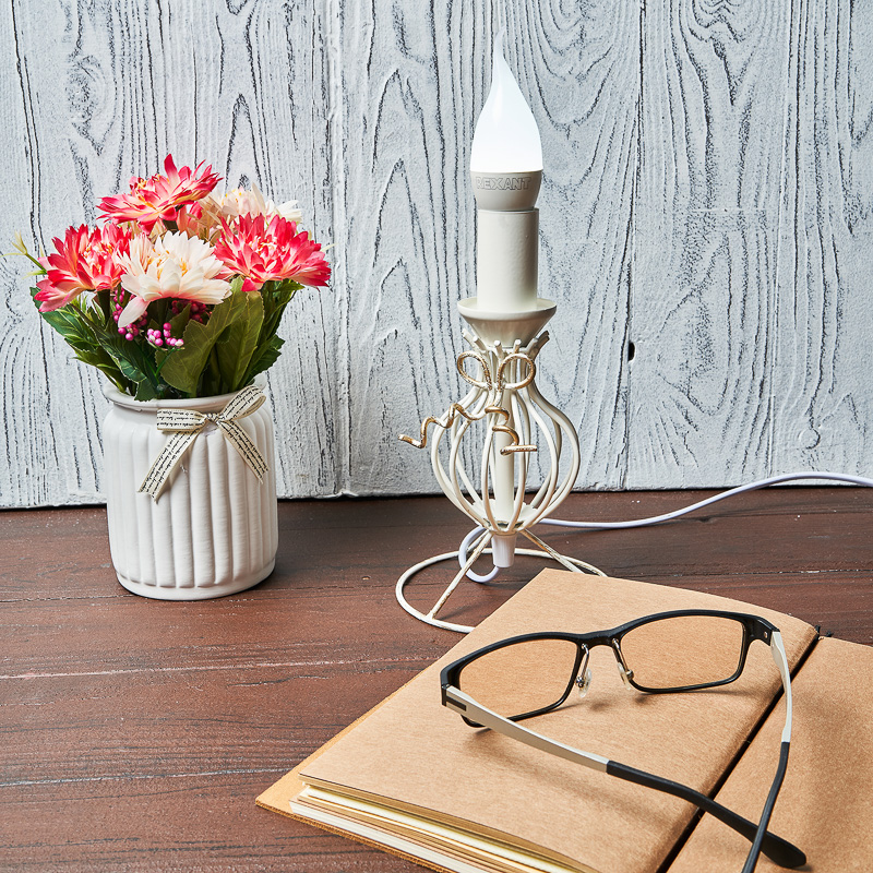 Лампа светодиодная "rexant" свеча на ветру (cw) 7,5w 6500 k 713 лм e14, холод. свет (10/100) 604-047