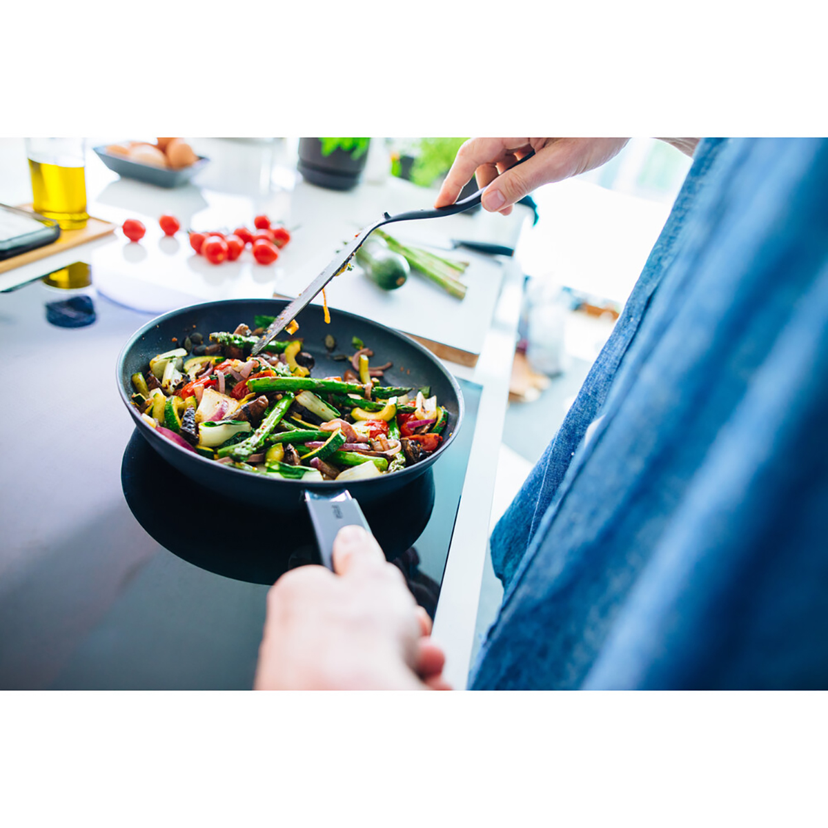 Сковорода антипригарн. "functional form" 26 см (1/6) "fiskars" 1026573