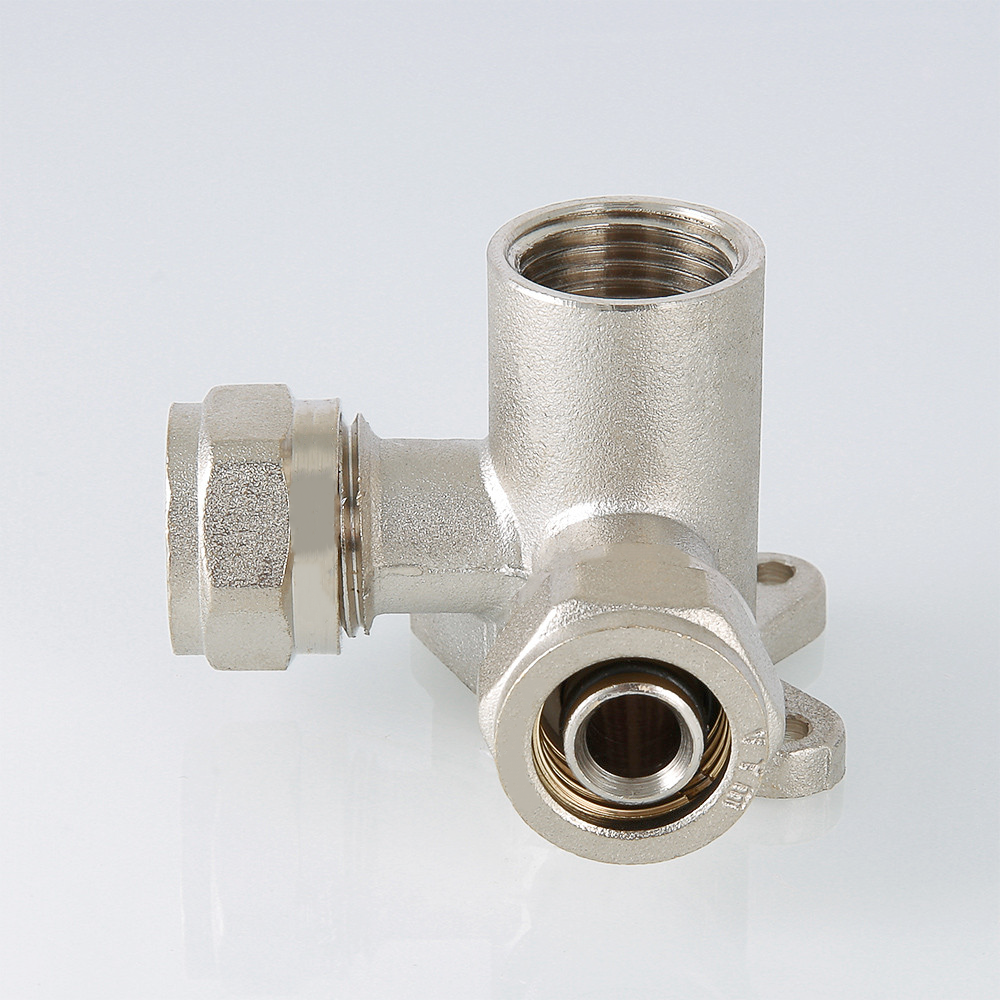 Водорозетка обжимная проходная 20х1/2" VALTEC