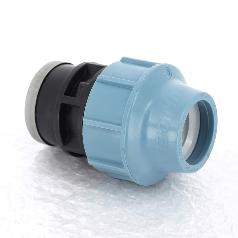 Муфта обжимная ВР 40 x 1"1/4 для водопроводных ПНД труб UNIDELTA