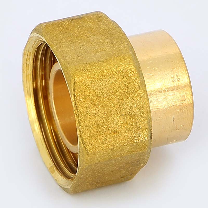 Муфта 18 x 3/4" с накидной гайкой ВР уплотнение под конус VIEGA пайка