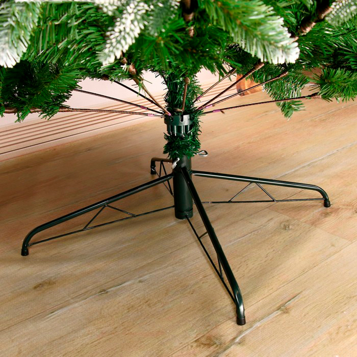 Ель декор. "виктория с калиной и шишками" 240 см, 1748 веток (зеленая) "зимнее волшебство" 185431