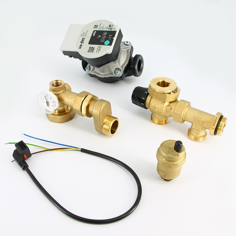 Смесительная группа UNI-FITT SOLOMIX X c эксцентриком НР и насосом WILO PARA латунь