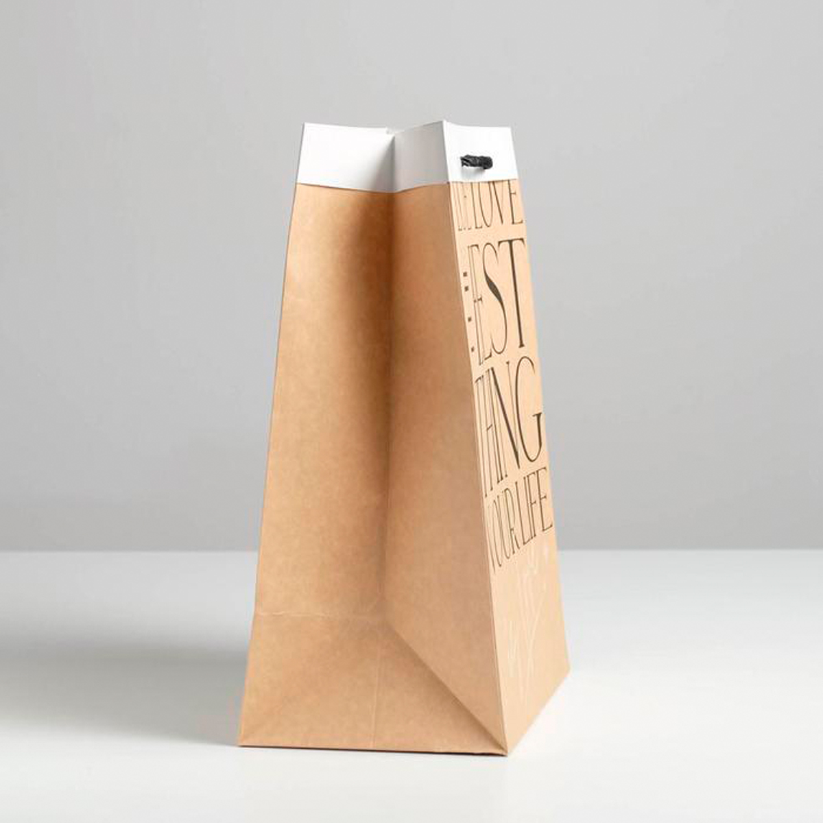 Пакет подарочный крафтовый "the best thing" 26*32*14 см (1/3/120) "дарите счастье" 5307535