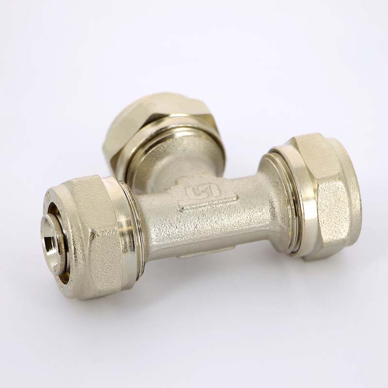 Тройник обжимной 16 х 16 х 16 UNI-FITT для м/п труб