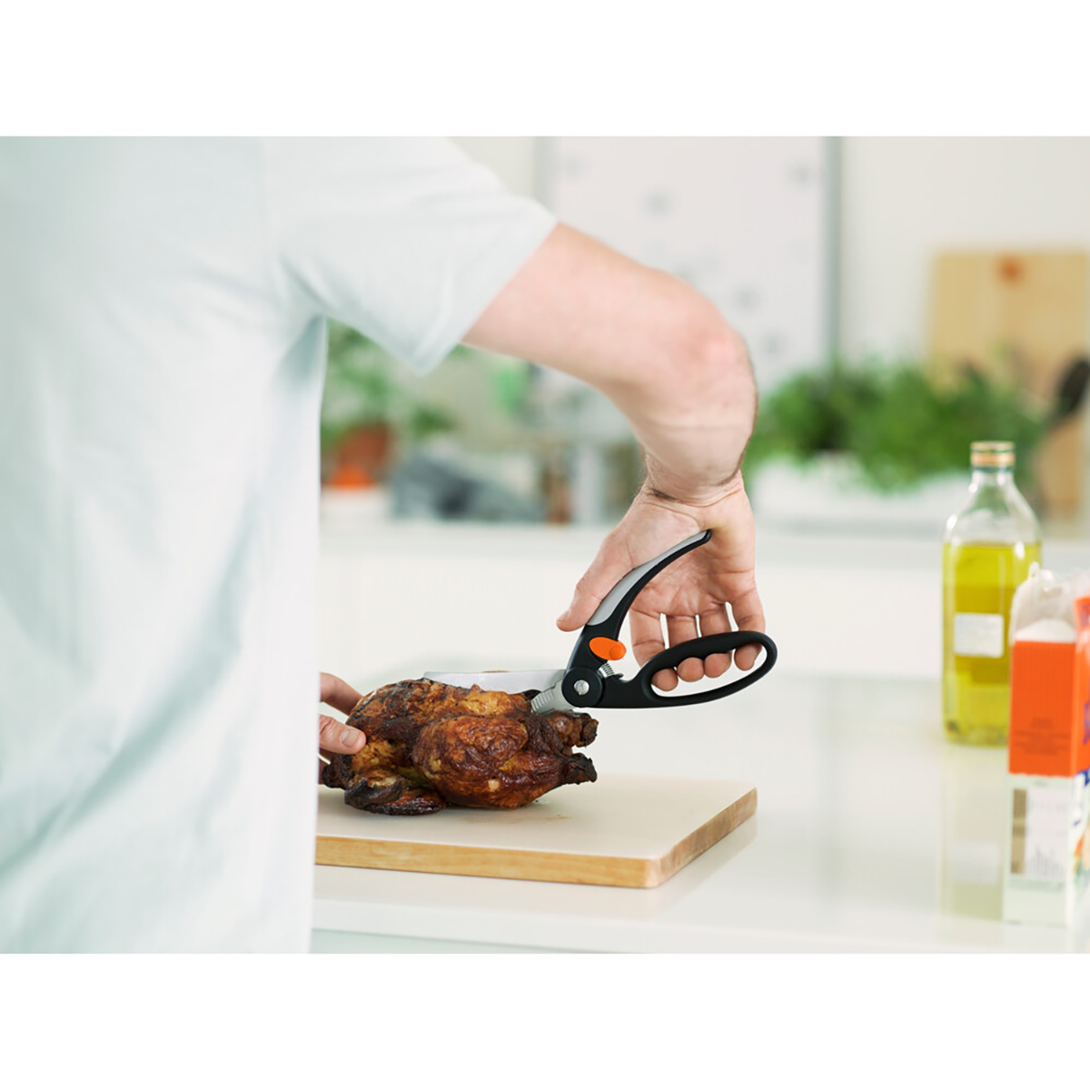 Ножницы для птицы "functional form" с покрытием "softouch" 25 см (1/5) "fiskars" 1003033