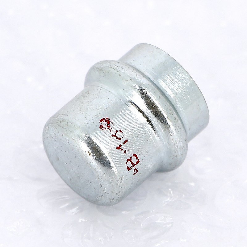 Заглушка пресс оцинкованная сталь 18 IBP