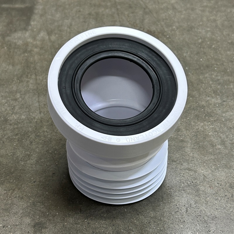 Труба McALPINE фановая L=140 мм под углом 22 с манжетой, вход 97-107 мм, выход внутрь 110 мм