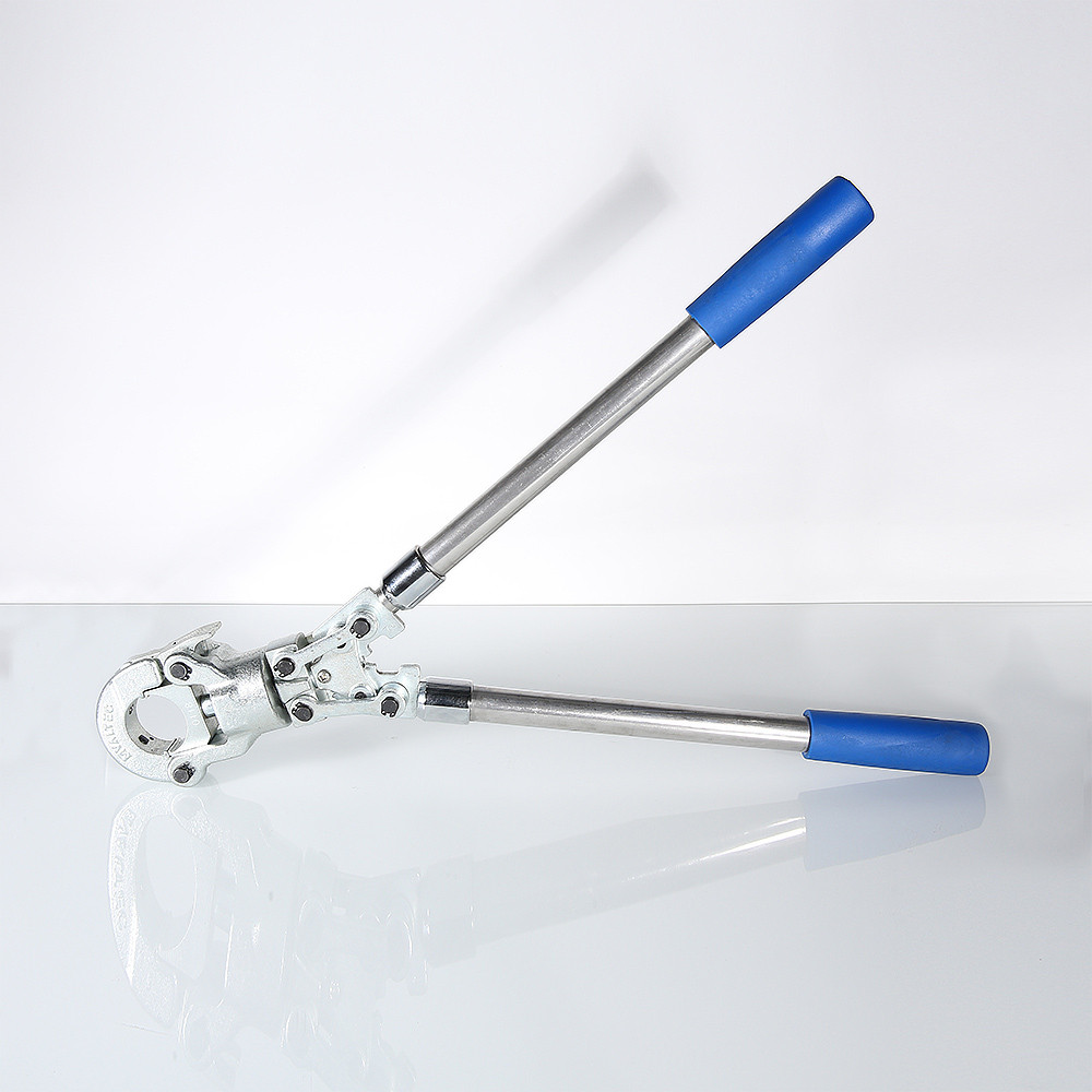 Клещи для пресс устройств с комплектом насадок VALTEC