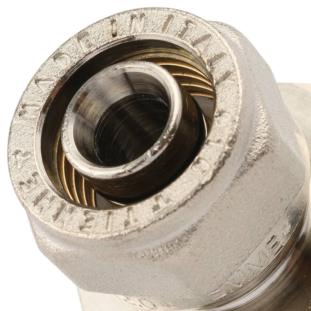 Обжимная муфта ВР 16 х 3/4" TIEMME для металлопластиковых труб