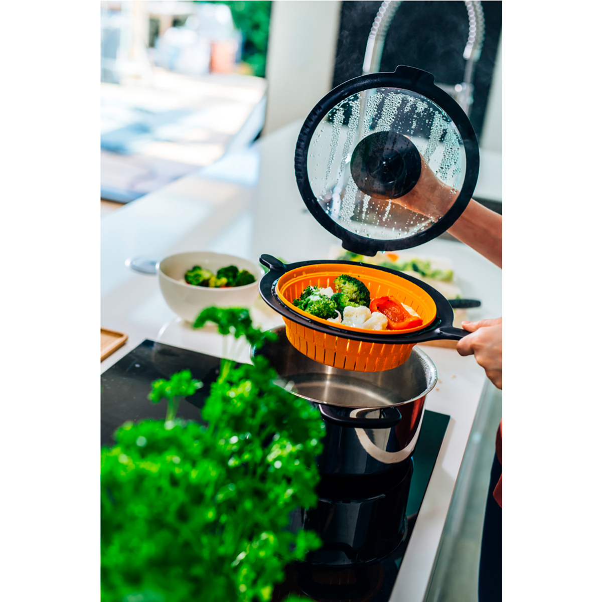 Дуршлаг/пароварка складная силикон. "functional form" (1/6) "fiskars" 1027304