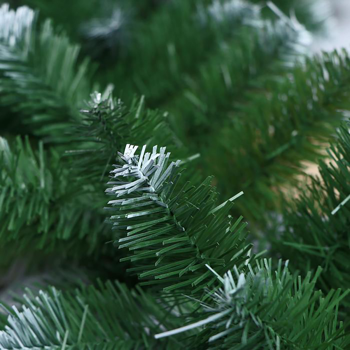 Гирлянда хвойная "интерьерная" 2,7 м  d-32 см (зеленая) "елкиторг" 7092485