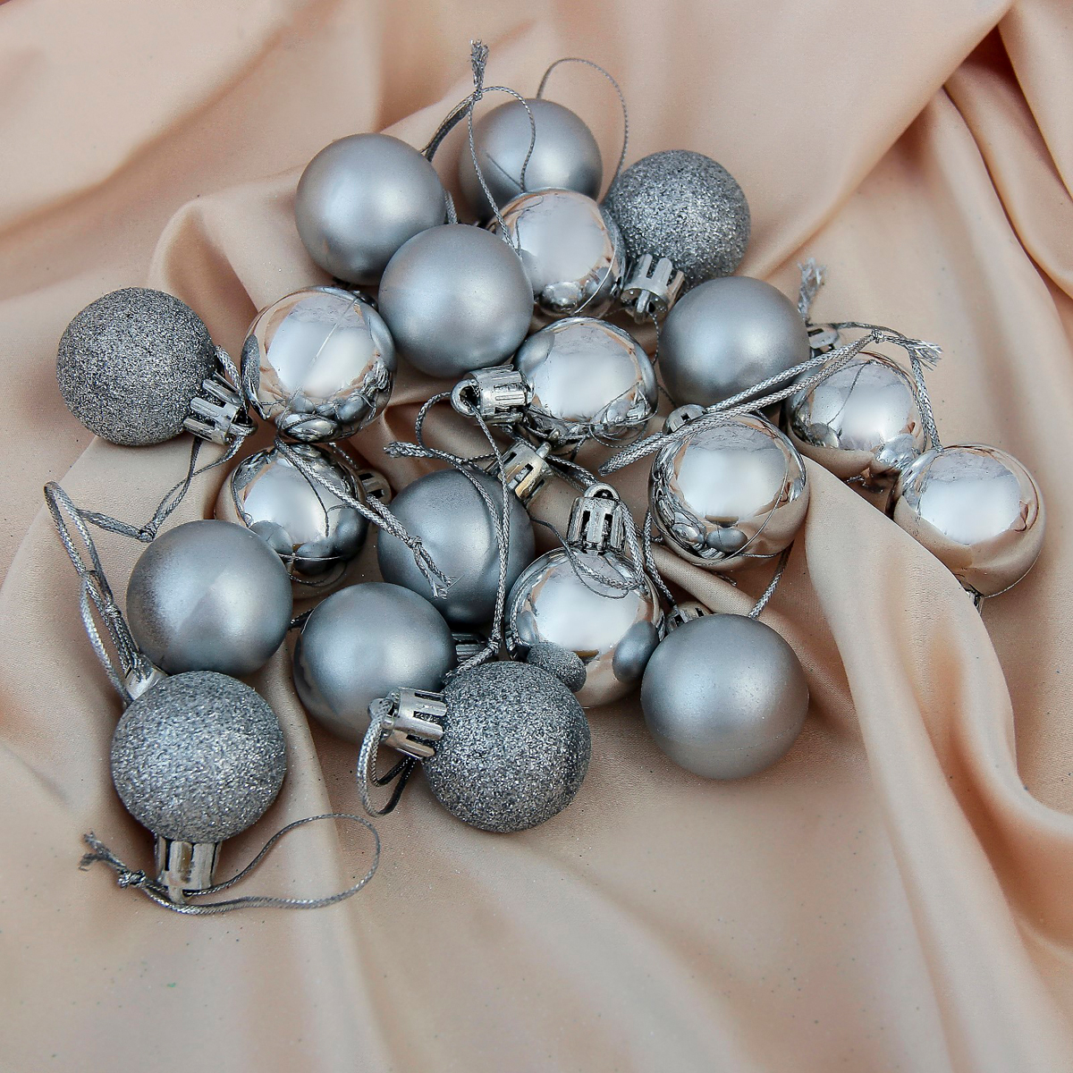 Шары новогодние d-3 см (набор 20 шт.) "перелив" серебро "зимнее волшебство" 3259646