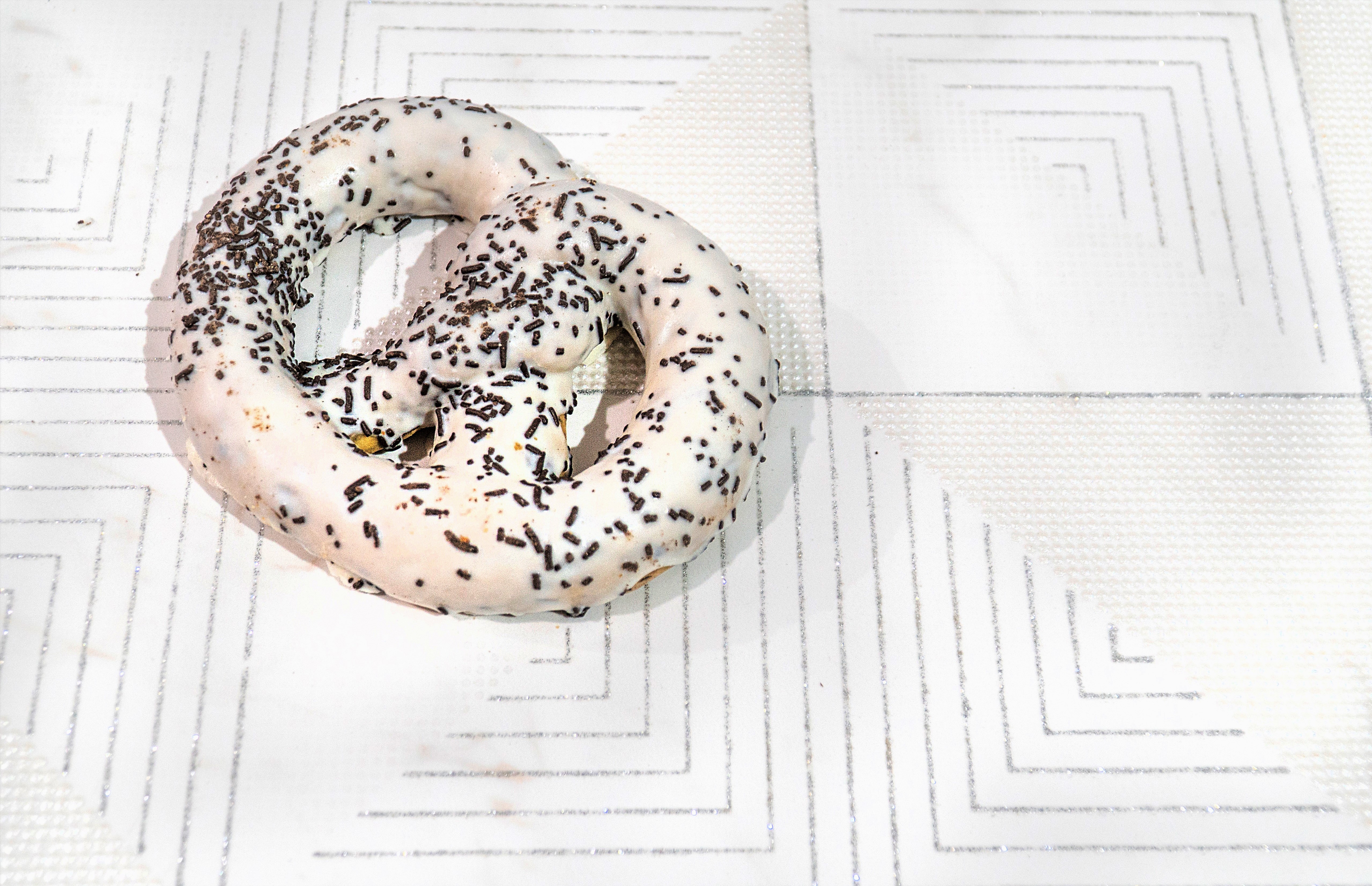 Century белый 25x75