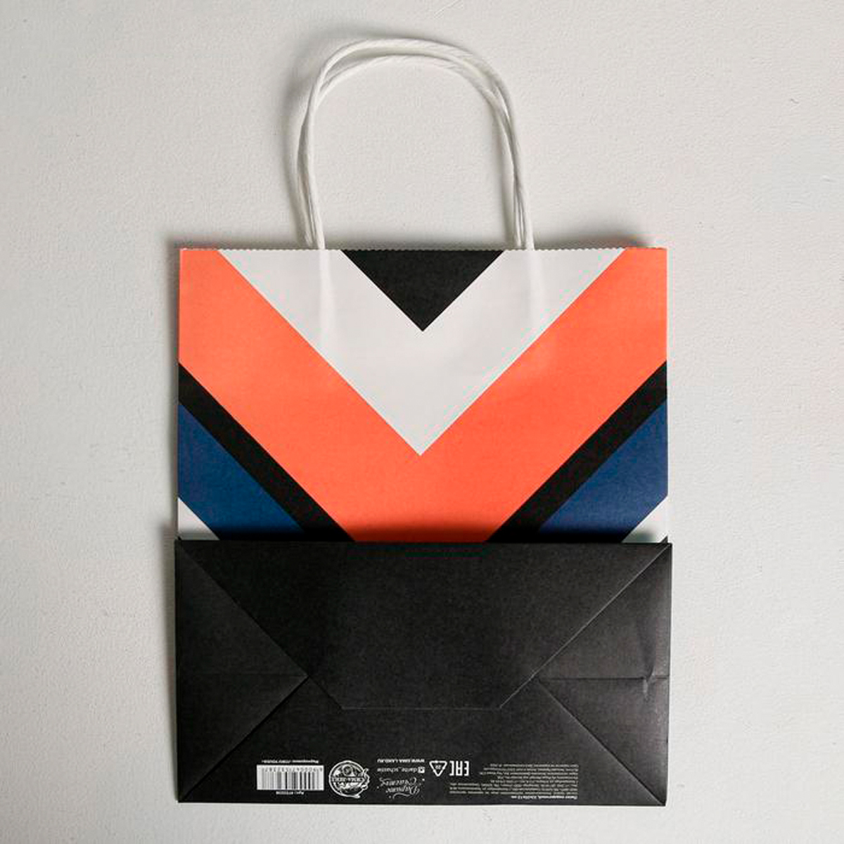 Пакет подарочный крафтовый "present" 22*25*12 см (1/300) "дарите счастье" 4753238