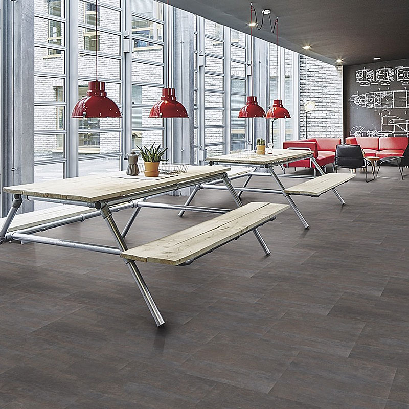 Кварц виниловый ламинат Forbo Effekta Professional T плитка 4073 Anthracite Metal Stone PRO