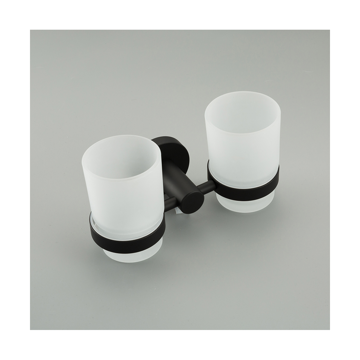 Стаканы для ванной комнаты 2 шт. с держателем f30208, черный (1/20) "frap"