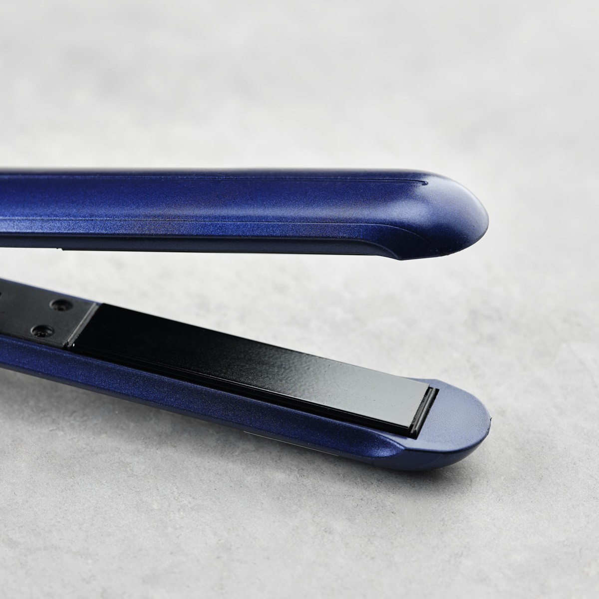 Выпрямитель для волос sc-hs60600  30 вт (1/20) "scarlett"