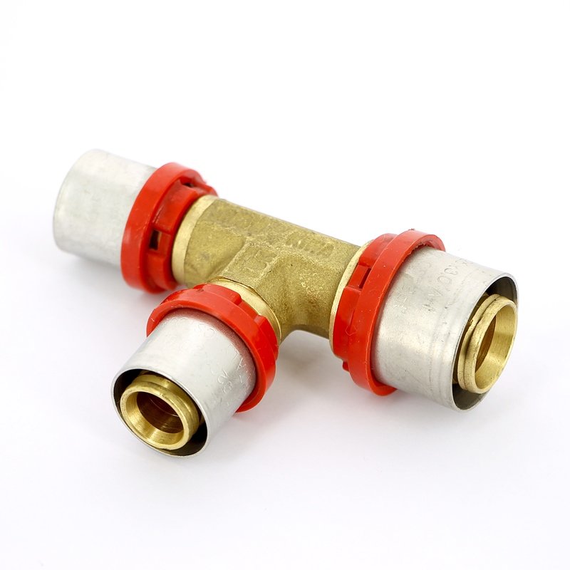 Тройник редукция 26 x 20 x 20 под пресс для МП труб TIEMME