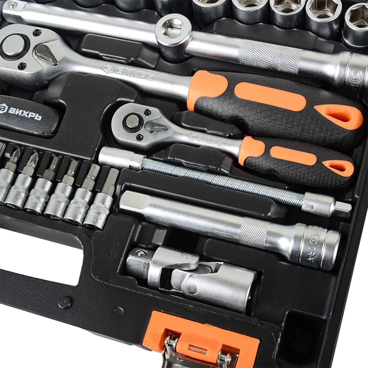 Набор инструментов для ремонта техники 82 предмета (кейс) (1/3) "вихрь"