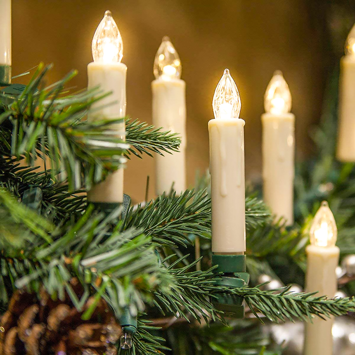 Свечи елочные на прищепках 1,8 х 10 см 10 шт. теплый свет, на батарейках, с пультом (1/24) "vegas"