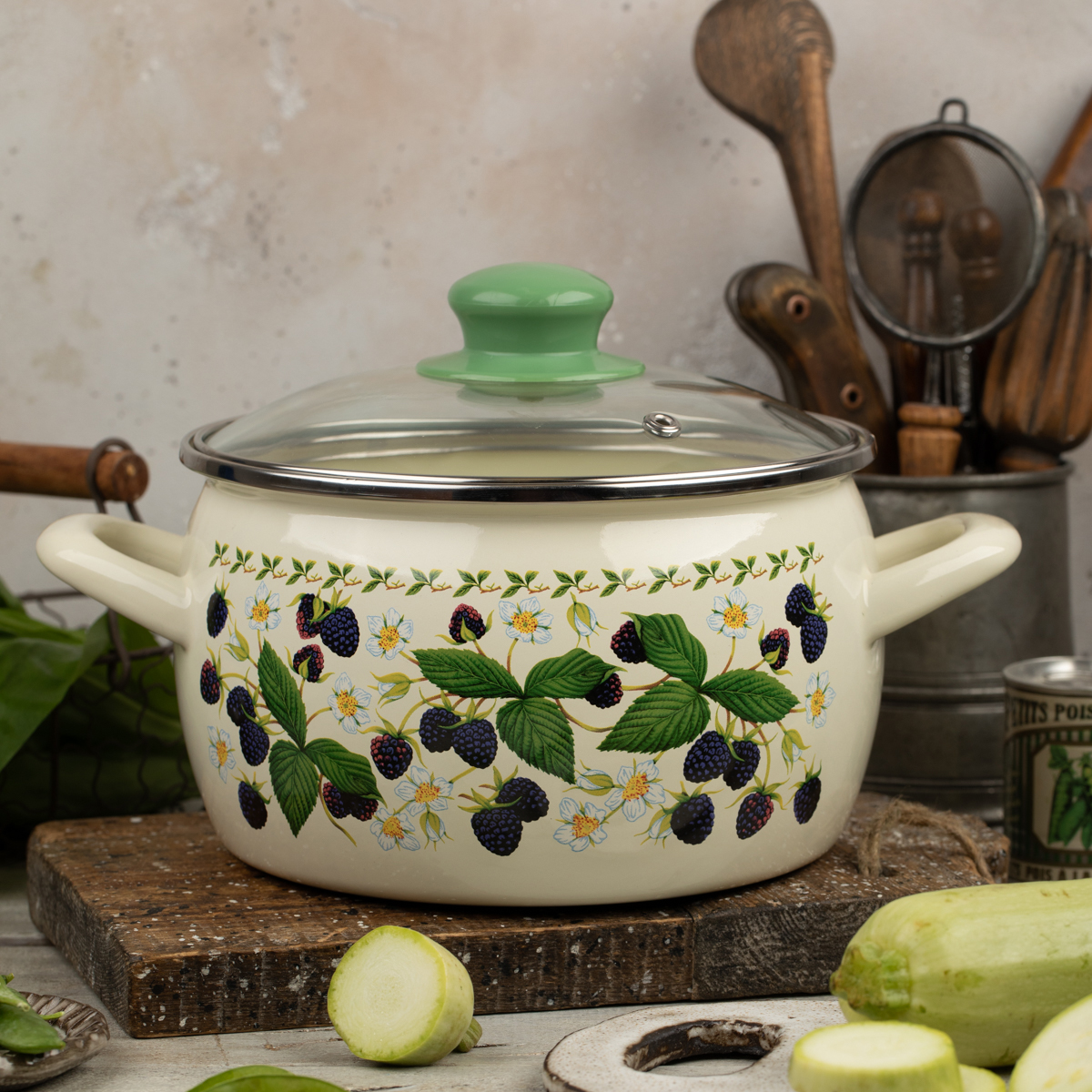 Кастрюля эмалиров. "ежевика" 2,4 л, 16 см стекл. крышка (1/6) "metrot"