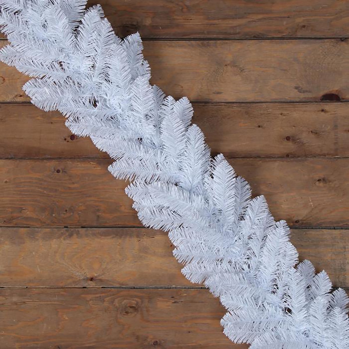 Гирлянда хвойная "интерьерная" 2,7 м  d-32 см (белая) "елкиторг" 7134961