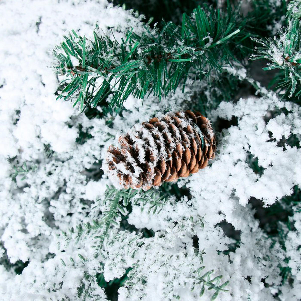 Ель декор. "элит снежная" с шишками 210 см, 500 веток (белая) "зимнее волшебство" 2338596