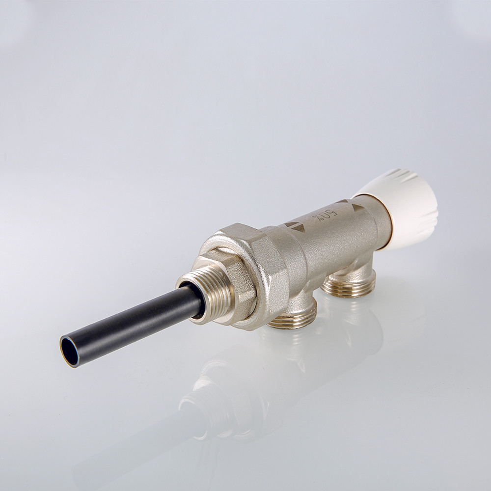 Узел инжекторный угловой НР 1/2" х 100 % х 3/4 ЕК для подключения радиатора горизонтальный VALTEC